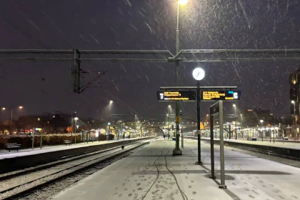 Snowing early morning at Lund C